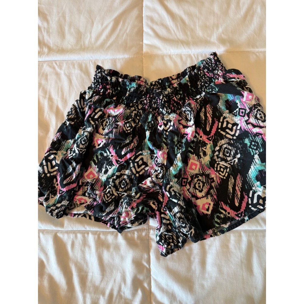 Justice Girls Tribal Geometric Print Smocked Waist Rayon Shorts Black Pink 12